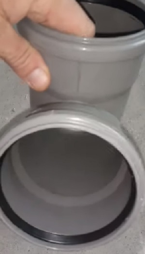 Тройник канализационный